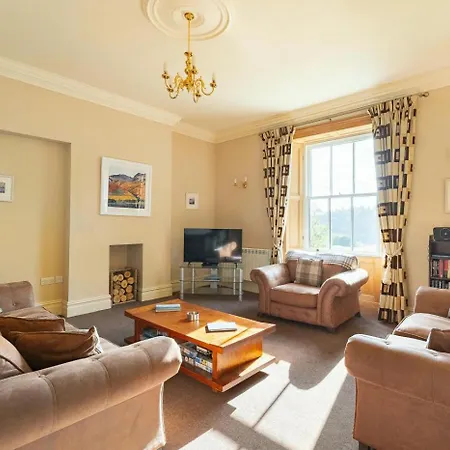 Διαμέρισμα 3 Bed In Oc-lr095 Grasmere