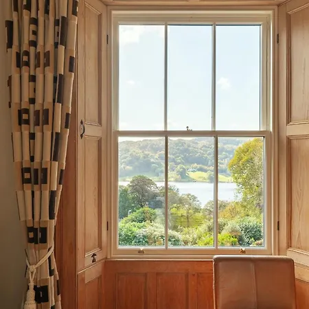 Langdale Crag * Grasmere